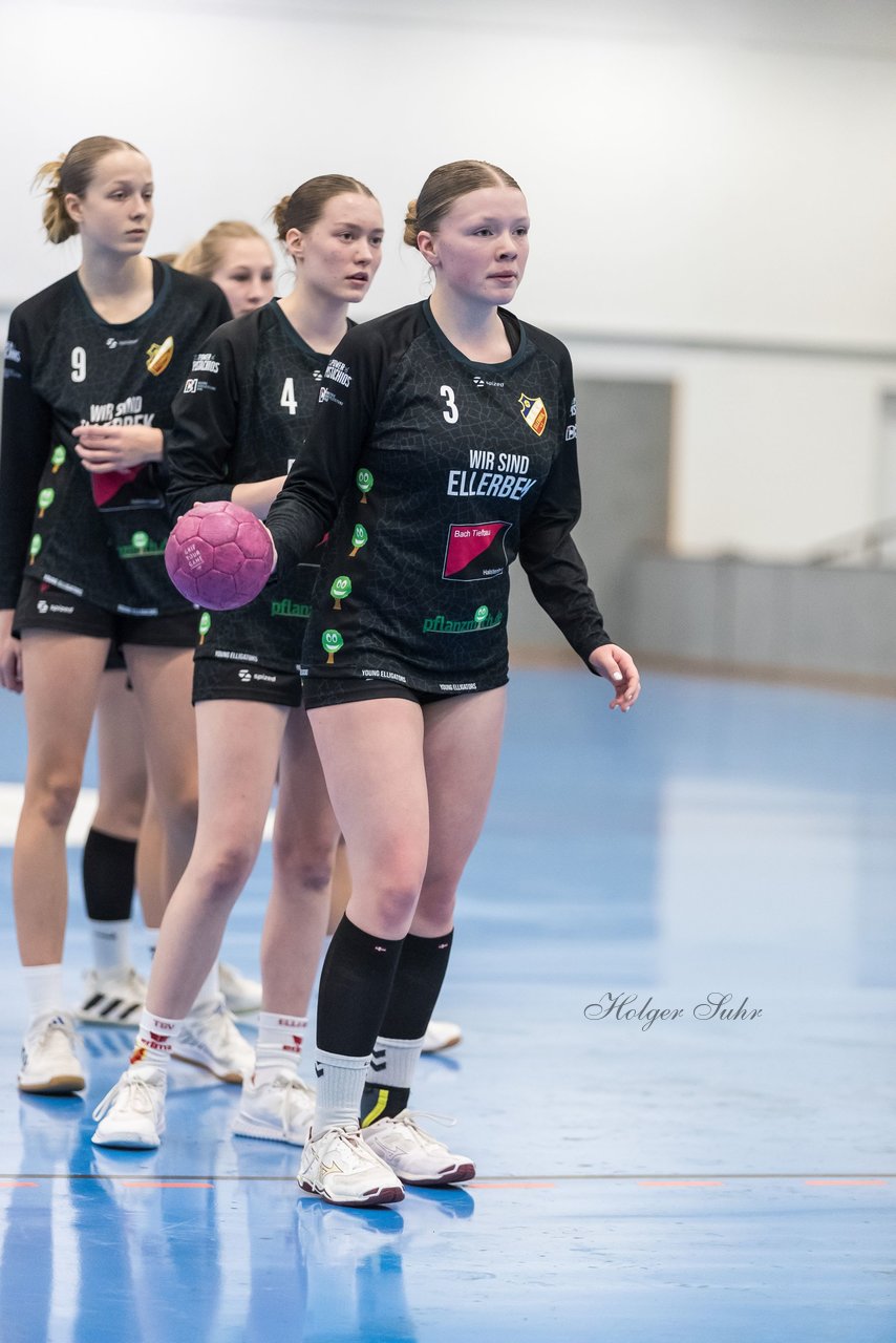 Bild 141 - wBJ TSV Ellerbek - TSV Uetersen : Ergebnis: 15:10